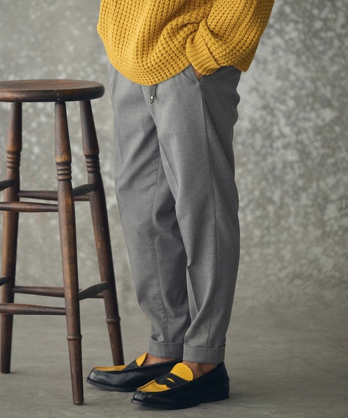 THEOREM(セオレム)の「mp14225- Turn up TR Tapered Pants テーパードスラックス パンツ(TRM25-P021A)(スラックス・メンズ・グレー/ブラック系その他/ネイビー・S/M/L/XL)」の1枚目の写真