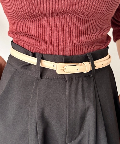 LOVALOT（ラバロット）の「フェイクレザーシンプル細ベルト（ベルト・レディース・ブラック/ダークブラウン/パープル/ベージュ・FREE）」の3枚目の写真