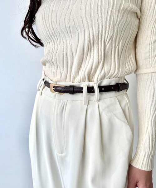 LOVALOT（ラバロット）の「フェイクレザーシンプル細ベルト（ベルト・レディース・ブラック/ダークブラウン/パープル/ベージュ・FREE）」の10枚目の写真