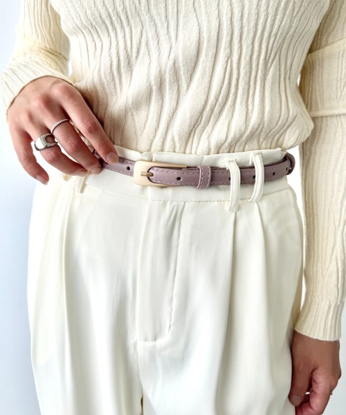 LOVALOT（ラバロット）の「フェイクレザーシンプル細ベルト（ベルト・レディース・ブラック/ダークブラウン/パープル/ベージュ・FREE）」の17枚目の写真