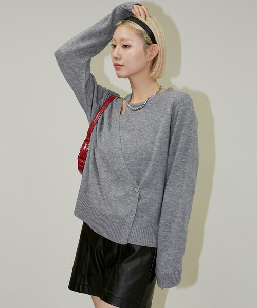 PUBLUX(パブリュクス)の「PUBLUX/パブリュクス カシュクールニット 限定展開(ニット/セーター・レディース・グレー/ブラウン/チャコールグレー・フリ-)」の7枚目の写真