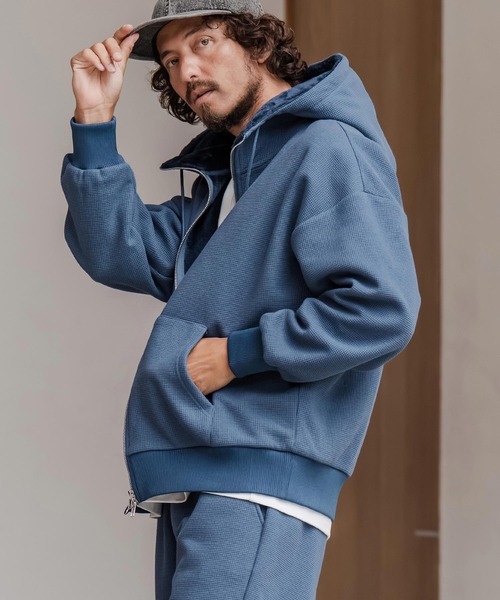 CAMBIO(カンビオ)の「mpa3980-Back Shaggy Boa Bonding Waffle Zip Up Parka ジップアップパーカー(A57425cmb)(パーカー・メンズ・ブラック/ミックスグレー/オフホワイト/ブルー・S/M/L)」の7枚目の写真