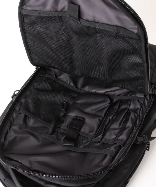 F/CE. （エフシーイー）の「F/CE./エフシーイー　420 re/cor DAYTRIP BP 32L（バックパック/リュック・メンズ・ブラック/グレー・FREE）」の5枚目の写真