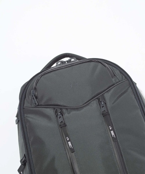 F/CE. （エフシーイー）の「F/CE./エフシーイー　420 re/cor DAYTRIP BP 32L（バックパック/リュック・メンズ・ブラック/グレー・FREE）」の7枚目の写真