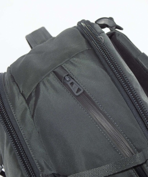 F/CE. （エフシーイー）の「F/CE./エフシーイー　420 re/cor DAYTRIP BP 32L（バックパック/リュック・メンズ・ブラック/グレー・FREE）」の12枚目の写真