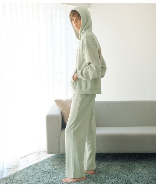 ⭐︎新品未開封⭐︎ピーチジョン くまスウェットパーカーセット　サイズ1 松島聡 PEACH JOHN（ピーチジョン）の「くまスウェットパーカーセット（ルーム