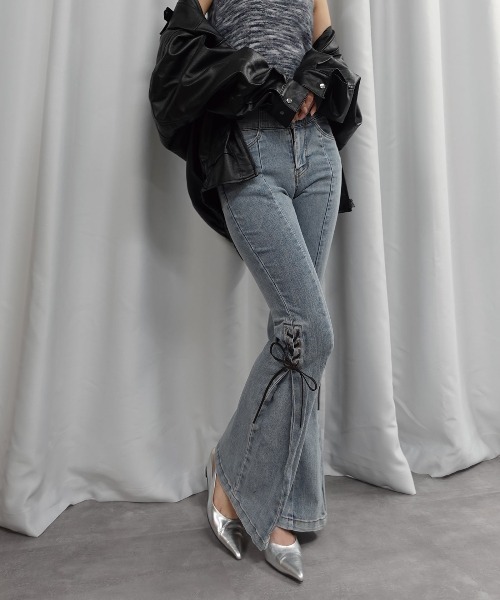 Lots of Love（ロッツオブラブ）の「ハイウエストレースアップフレアパンツ（デニムパンツ・レディース・ブルー/ライトブルー/ブラック・M/L）」の9枚目の写真