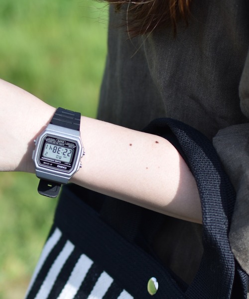 CASIO(カシオ)の「【RES】【CASIO(カシオ)】スタンダードデジタル 腕時計(デジタル腕時計・メンズ・ブルー/シルバー/グレー/カーキ/ゴールド・FREE)」の7枚目の写真