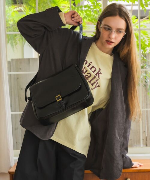 RETRO GIRL（レトロガール）の「クラシカルスクエアバッグ（ショルダーバッグ・レディース・ブラック/ブラウン・ONE SIZE）」の22枚目の写真