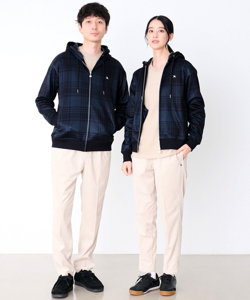 Arnold Palmer（アーノルドパーマー）の「ピーチシャギー シェア チェックプリント ジップパーカー（パーカー・レディース・ライトグレー/ブラック/グリーン・XS/S/M/L/LL）」の19枚目の写真