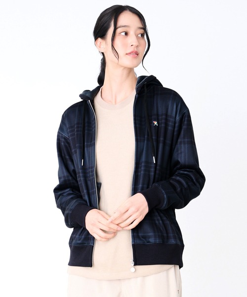 Arnold Palmer（アーノルドパーマー）の「ピーチシャギー シェア チェックプリント ジップパーカー（パーカー・レディース・ライトグレー/ブラック/グリーン・XS/S/M/L/LL）」の18枚目の写真