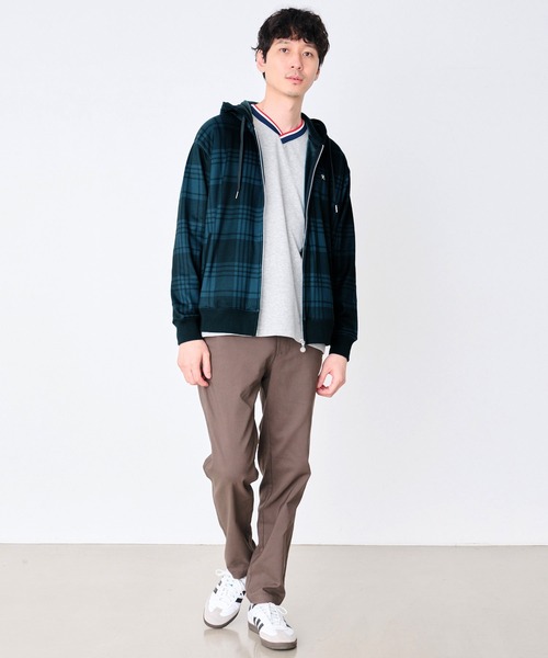 Arnold Palmer（アーノルドパーマー）の「ピーチシャギー シェア チェックプリント ジップパーカー（パーカー・レディース・ライトグレー/ブラック/グリーン・XS/S/M/L/LL）」の5枚目の写真