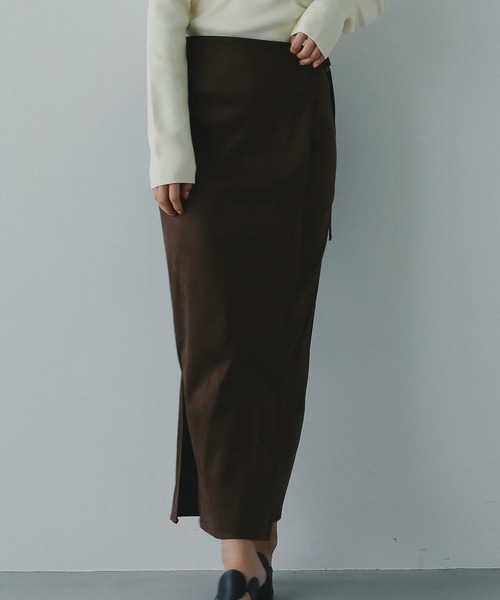 AJUGA.（アジュガ）の「スエードラップタイトスカート（スカート・レディース・ベージュ/ブラウン・S/M）」の21枚目の写真