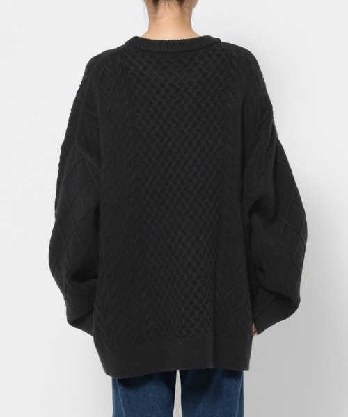 LOWRYS FARM（ローリーズファーム）の「ケーブルＢＩＧチュニック　605736（ニット/セーター・レディース・アイボリー/ブラック/グレー・FREE）」の6枚目の写真