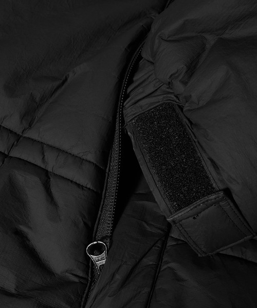 HUF(ハフ)の「89 TYVEK PUFFER(ブルゾン・メンズ・ブラック・L/XL/S/M/XXL)」の9枚目の写真