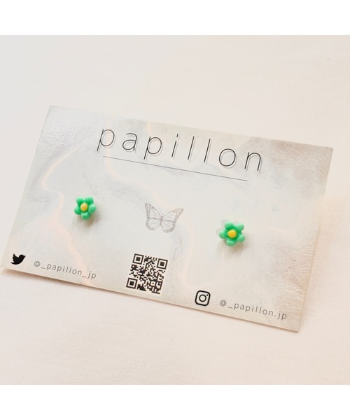 tone（トーン）の「【papillon】お花ピアス(MA)（ピアス（両耳用）・レディース・グリーン・FREE）」の3枚目の写真