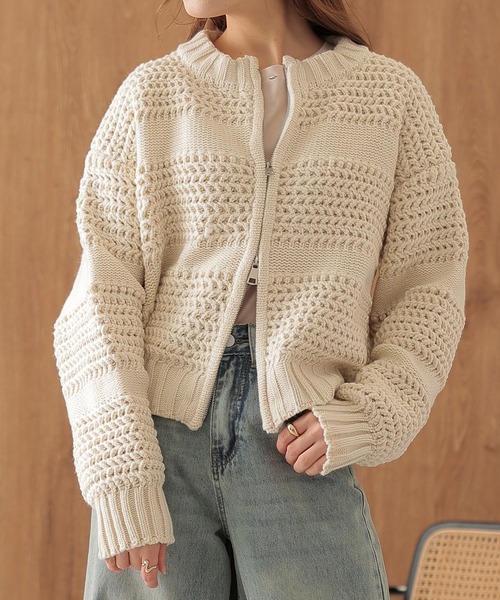 SUWDEE（スーディー）の「texture double zip knit tops（ニット/セーター・レディース・アイボリー/ブラウン・FREE）」の6枚目の写真