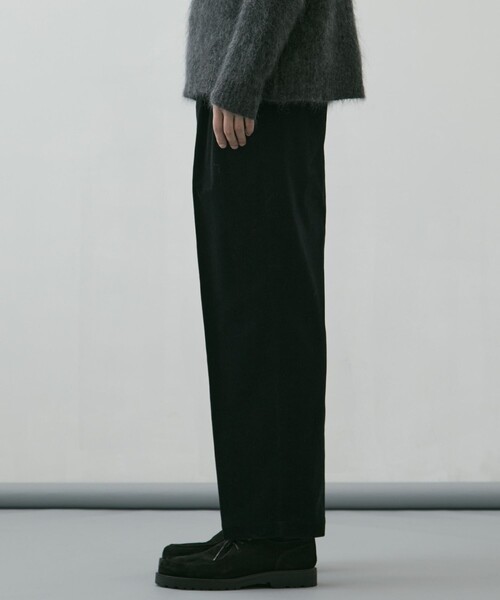UNITED TOKYO(ユナイテッドトウキョウ)の「【残りわずか】9W CORDUROY 2タックワイドイージーパンツ(その他パンツ・メンズ・ダークグレー/ブラック/ダークネイビー・1/2)」の20枚目の写真