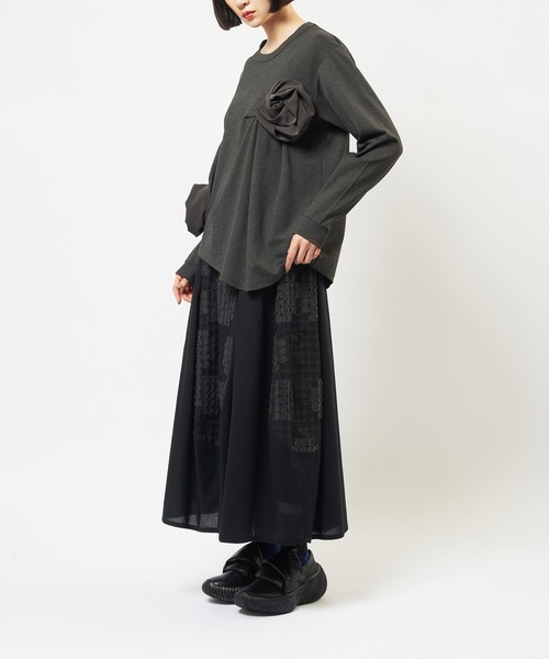 gomme(ゴム)の「ポンチフラワーT(Tシャツ/カットソー・レディース・チャコールグレー/ブラック/パープル・MEDIUM)」の11枚目の写真