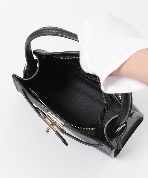 URBAN RESEARCH ROSSO WOMEN（アーバンリサーチ　ロッソ）の「AULENTTI　キーベルト付きミニハンドBAG（ショルダーバッグ・レディース・ベージュ系その他/ブラック・FREE）」の7枚目の写真