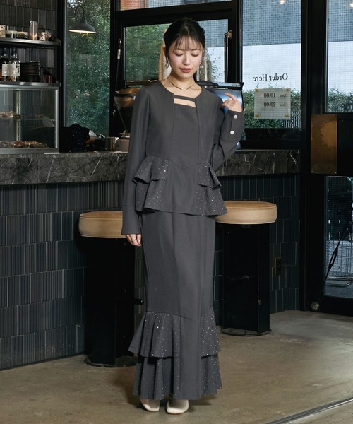 Elishe（エリシェ）の「ラインストーンフリルマーメイドスカート（スカート・レディース・チャコールグレー/アイボリー/ベージュ・0/1）」の15枚目の写真