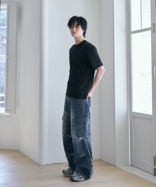 OURDAYZ（アワーデイズ）の「パラシュートカーゴワイドデニムパンツ[ブルー]（デニムパンツ・レディース・その他・MEDIUM/LARGE/X-LARGE）」の3枚目の写真