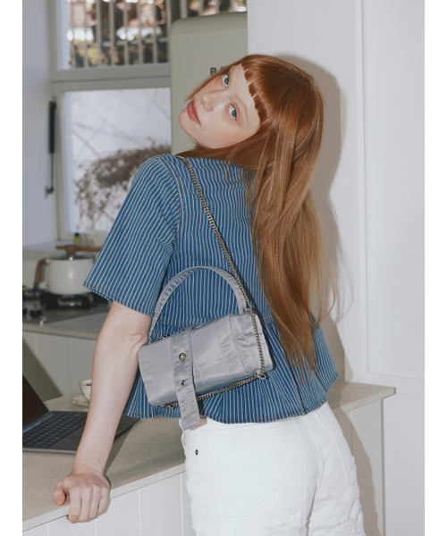 MAISON CREME（メゾンクレム）の「Eternity Box Bag S_Blue Grey（ショルダーバッグ・レディース・その他・FREE）」の4枚目の写真