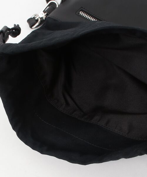 ADAM PATEK(アダムパテック)の「ADAMPATEK/leather switching drawstring bag/レザー切替巾着バッグ(ショルダーバッグ・メンズ・ブラック・FREE)」の3枚目の写真