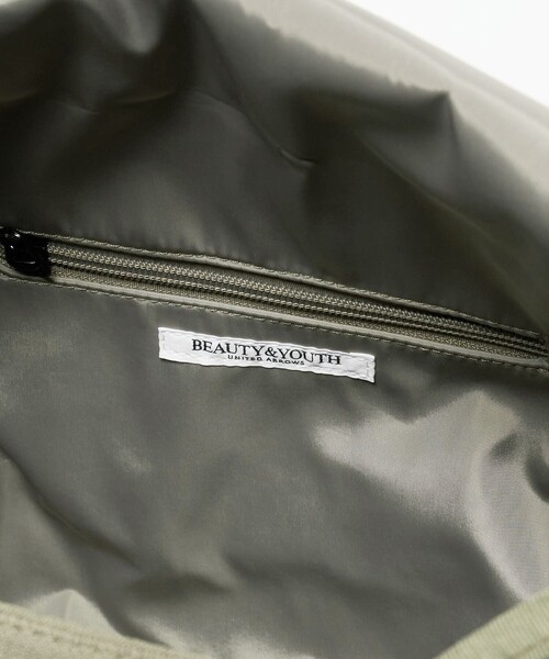 BEAUTY&YOUTH UNITED ARROWS(ビューティーアンドユースユナイテッドアローズ)の「フラップ ショルダーバッグ(ショルダーバッグ・レディース・ブラック/オリーブ・FREE)」の16枚目の写真