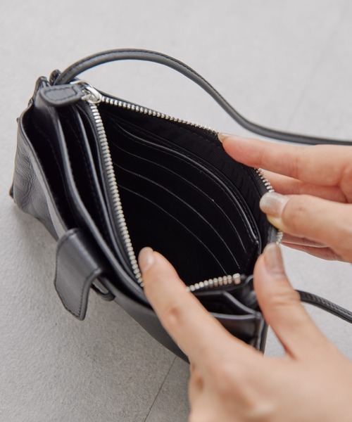 Whim Gazette(ウィムガゼット)の「【Hoaw.】スマホウォレットショルダーバッグ3(ショルダーバッグ・レディース・ブラック/シルバー/パープル/ライトグレー・FREE)」の14枚目の写真