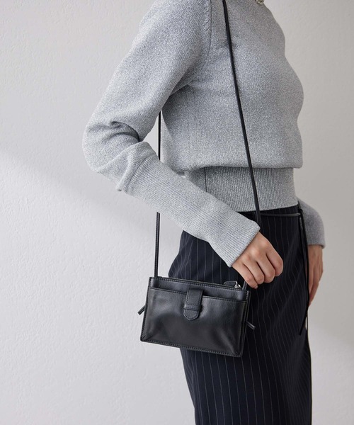 Whim Gazette(ウィムガゼット)の「【Hoaw.】スマホウォレットショルダーバッグ3(ショルダーバッグ・レディース・ブラック/シルバー/パープル/ライトグレー・FREE)」の6枚目の写真