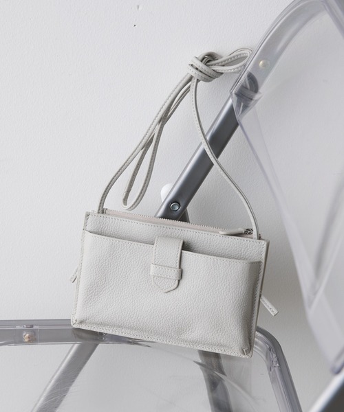 Whim Gazette(ウィムガゼット)の「【Hoaw.】スマホウォレットショルダーバッグ3(ショルダーバッグ・レディース・ブラック/シルバー/パープル/ライトグレー・FREE)」の21枚目の写真