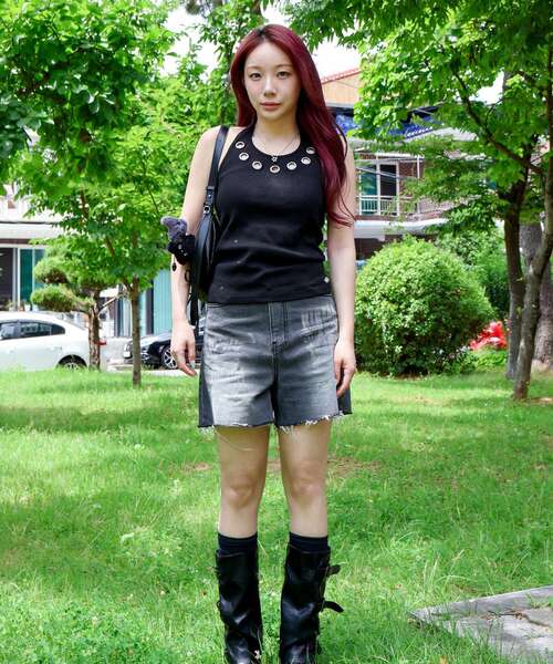 SEQUENZ(シークエンズ)の「※WEB限定 / ホルターネック / レディースアイレットタンクトップ /sqnz halter neck eyelet tank top(タンクトップ・レディース・ライトグレー/その他1/ブラック・MEDIUM/SMALL)」の17枚目の写真