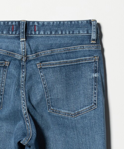 RED CARD TOKYO（レッドカード）の「【別注】＜RED CARD＞35th Anniv. Straight デニムパンツ（デニムパンツ・レディース・ライトブルー/コバルトブルー・25/22/24/23）」の14枚目の写真