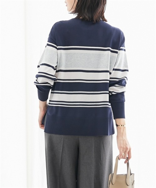 7days Life Styling(セブンデイズライフスタイリング)の「【UVカット】マルチボーダーVネックニット (洗濯機OK)(ニット/セーター・レディース・ネイビー系/ベージュ系・3L/LL/L/M/S)」の6枚目の写真