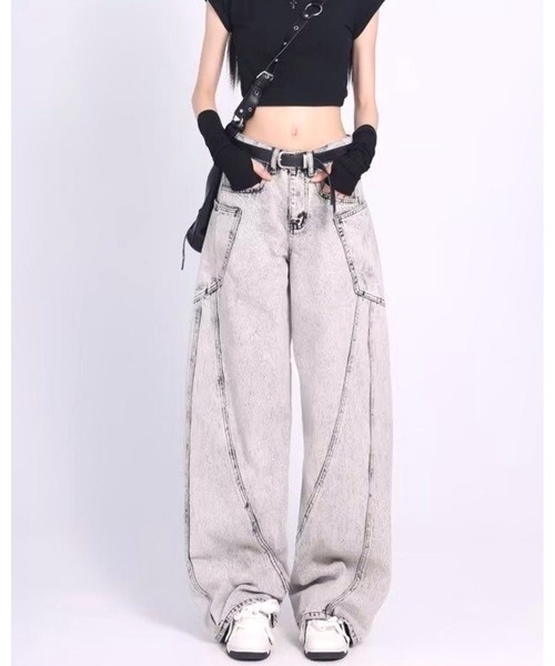 inst.ALL（インストール）の「サイドポケットバレルーズデニムパンツ（デニムパンツ・レディース・グレー・S/M/L）」の2枚目の写真