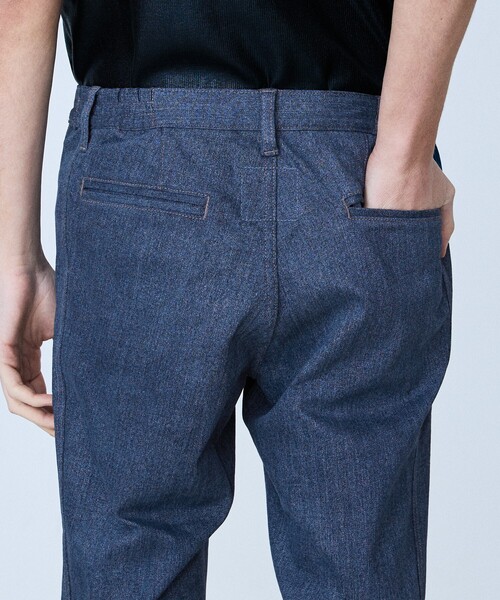 5351 POUR LES HOMMES（ゴーサンゴーイチプールオム）の「【セットアップ対応】タックテーパード デニム スラックス（デニムパンツ・メンズ・インディゴブルー/ブラック・44/46/48/50）」の18枚目の写真