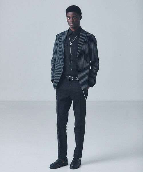 5351 POUR LES HOMMES（ゴーサンゴーイチプールオム）の「【セットアップ対応】タックテーパード デニム スラックス（デニムパンツ・メンズ・インディゴブルー/ブラック・44/46/48/50）」の13枚目の写真