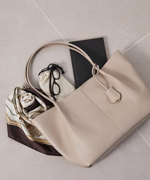 UNTITLED（アンタイトル）の「スプリットレザートート（トートバッグ・レディース・ブラック/ライトベージュ/ライトグレー・99）」の6枚目の写真