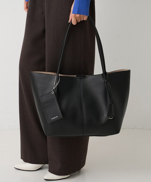 UNTITLED（アンタイトル）の「スプリットレザートート（トートバッグ・レディース・ブラック/ライトベージュ/ライトグレー・99）」の22枚目の写真