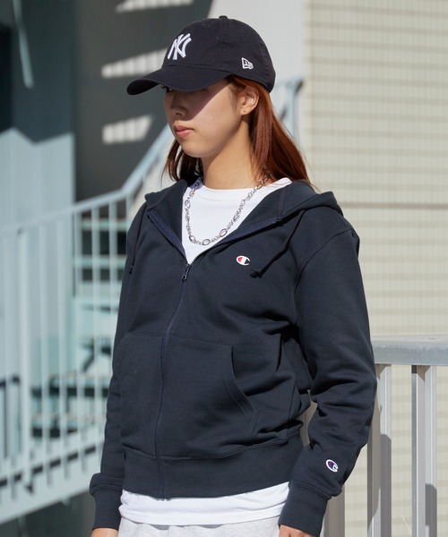 Champion(チャンピオン)の「Champion/チャンピオン ジップフーデッド スウェットシャツ トレーナー 秋 秋服 2026年秋冬(パーカー・メンズ・グレー/オートミール/ブラック/ネイビー・M/L/XL)」の13枚目の写真