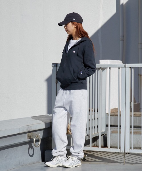 Champion(チャンピオン)の「Champion/チャンピオン ジップフーデッド スウェットシャツ トレーナー 秋 秋服 2026年秋冬(パーカー・メンズ・グレー/オートミール/ブラック/ネイビー・M/L/XL)」の20枚目の写真