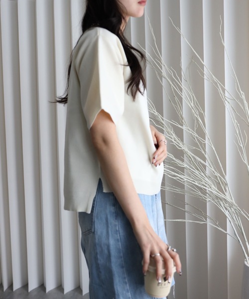 YENNA（イェンナ）の「【 2026 SS 新作 】ランタンスリーブボートネックニット/オフショルニット（ニット/セーター・レディース・ブラウン/アイボリー/ブラック/グレイッシュベージュ・FREE）」の7枚目の写真