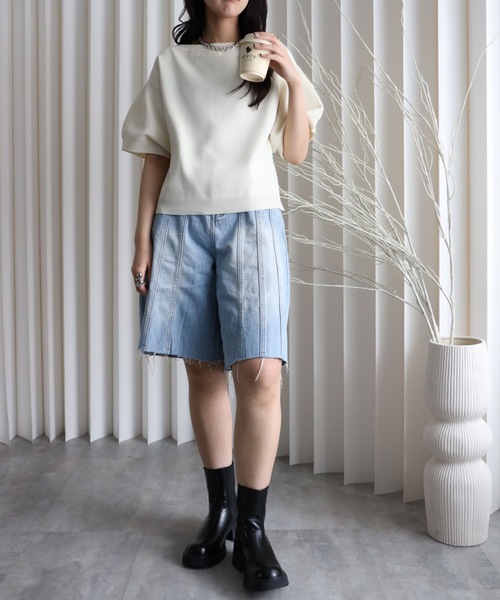 YENNA（イェンナ）の「【 2026 SS 新作 】ランタンスリーブボートネックニット/オフショルニット（ニット/セーター・レディース・ブラウン/アイボリー/ブラック/グレイッシュベージュ・FREE）」の12枚目の写真