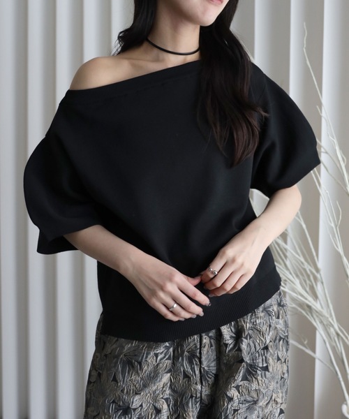 YENNA（イェンナ）の「【 2026 SS 新作 】ランタンスリーブボートネックニット/オフショルニット（ニット/セーター・レディース・ブラウン/アイボリー/ブラック/グレイッシュベージュ・FREE）」の18枚目の写真