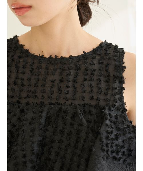 SNIDEL(スナイデル)の「ラッフルジャガードボリュームブラウス(シャツ/ブラウス・レディース・ブラック/ホワイト/ドット・F)」の16枚目の写真