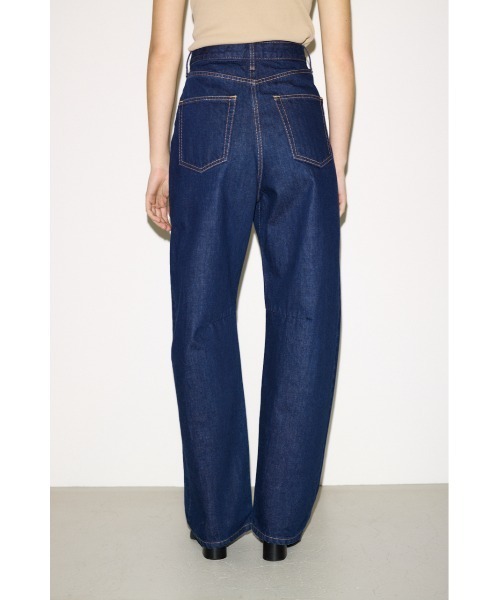 THROW by SLY（スローバイスライ）の「THROW J/W ADJUST CURVE DENIM PT  ジャストウエストアジャストカーブデニムパンツ 冬服 春服（デニムパンツ・レディース・ダークブルー・1/0）」の4枚目の写真