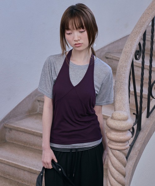 Unblend（アンブレンド）の「【Unblend】2セット レイヤード シアー ホルターネックタンクトップ/シアー半袖Tシャツ（Tシャツ/カットソー・レディース・チャコール/杢グレー/オフホワイト/ブラック/ライトブルー・FREE）」の3枚目の写真