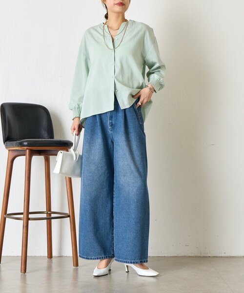 Jena espace merveilleux（ジェナ　エスパスメルヴェイユ）の「【抜け感つくるスキッパー】スリット配色スキッパーシャツ（シャツ/ブラウス・レディース・オフホワイト/ネイビー/グリーン・FREE）」の20枚目の写真