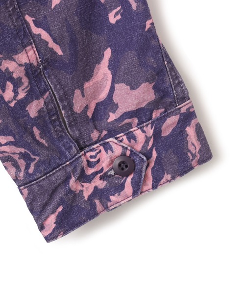 atmos pink(アトモスピンク)の「atmos pink Rose Camouflage Jacket / アトモスピンク ローズ カモフラージュ ジャケット(その他アウター・レディース・ピンク/カーキ・FREE)」の7枚目の写真